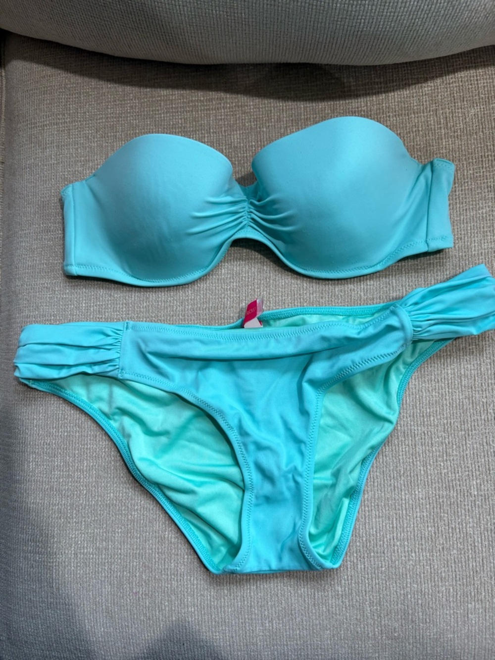 Victoria’s Secret Turquoise 2 Piece Bathing Suit Bikini 36B Top and Med Bottom